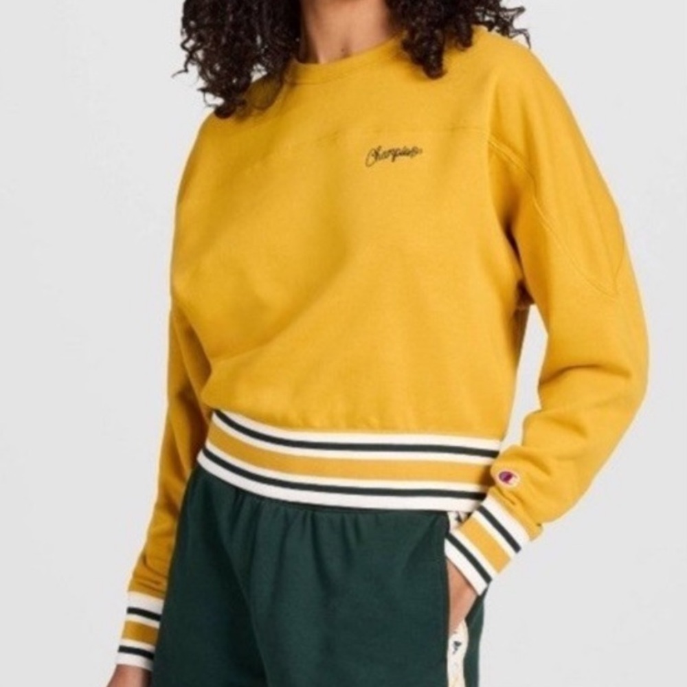 Champion Women's French Terry Sweatshirt - size small - NEW with tags